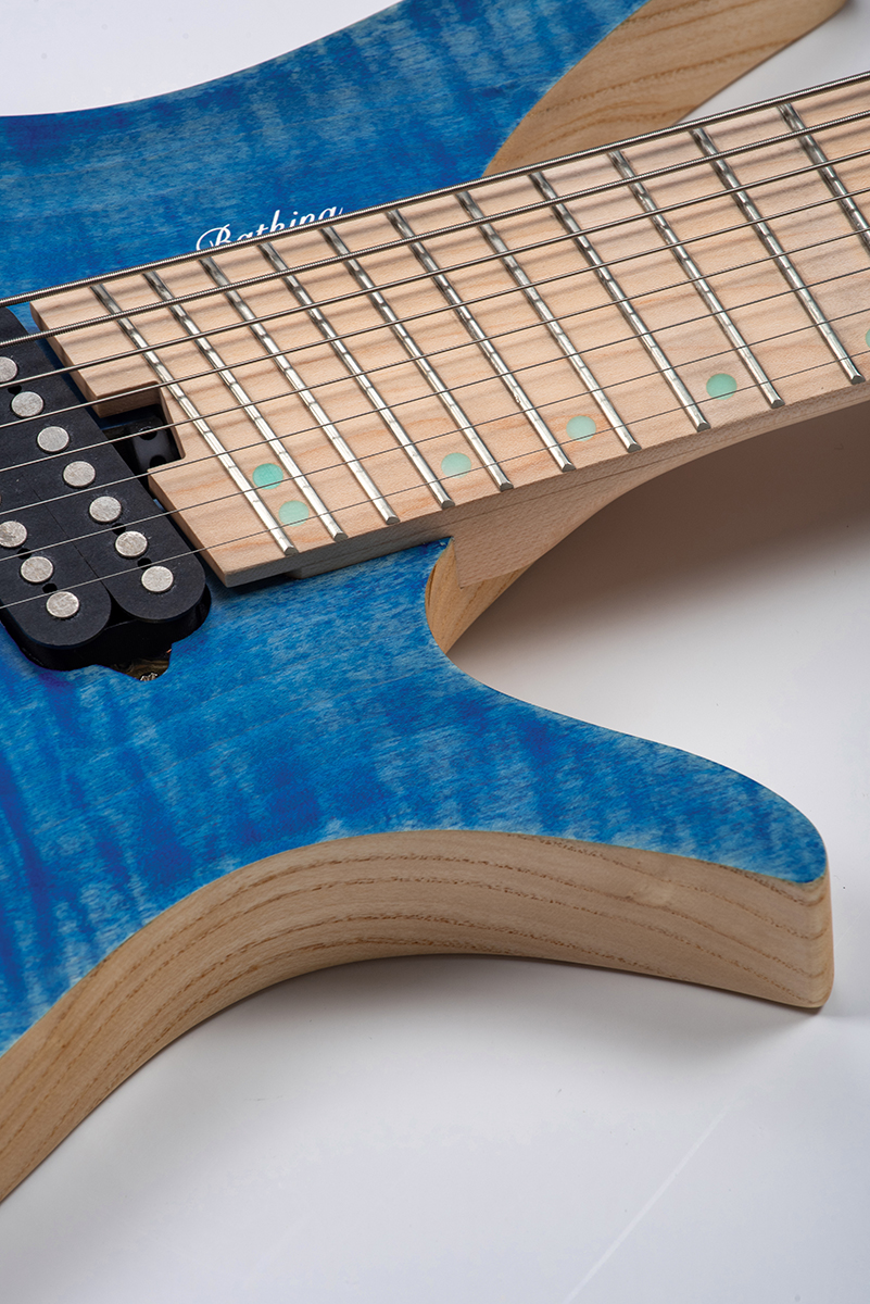 Batking 8 String Fanned Fret Headless Electric Travel Guitar with Multiscale Birdeyes Fingerboard Of Luminous Inlay(HF12)